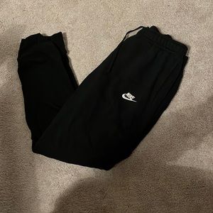 black nike men’s sweatpants